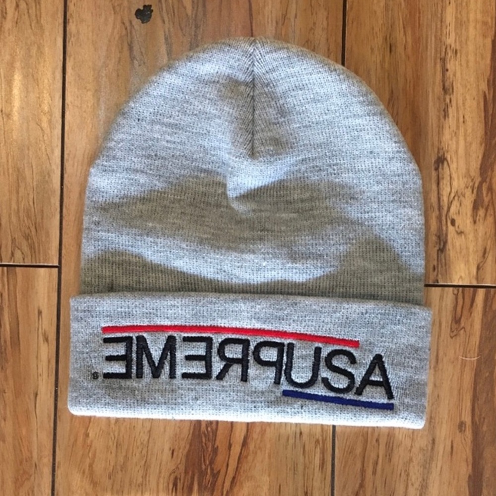 Supreme USA beanie